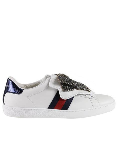 gucci sneakers wth the bow